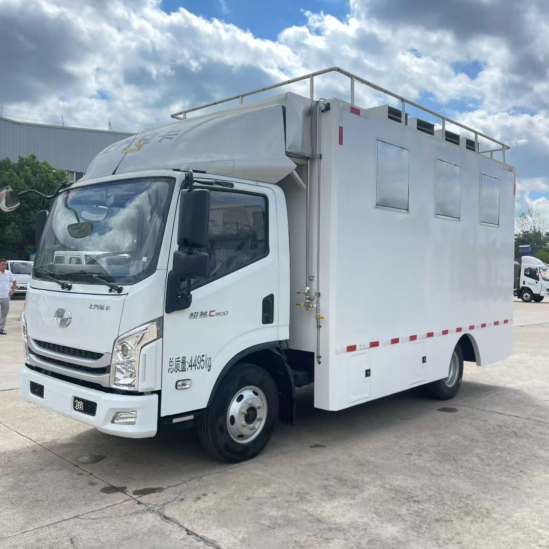 蓝牌C证可开 跃进C300农村宴席餐车 国六移动厨房办席神器